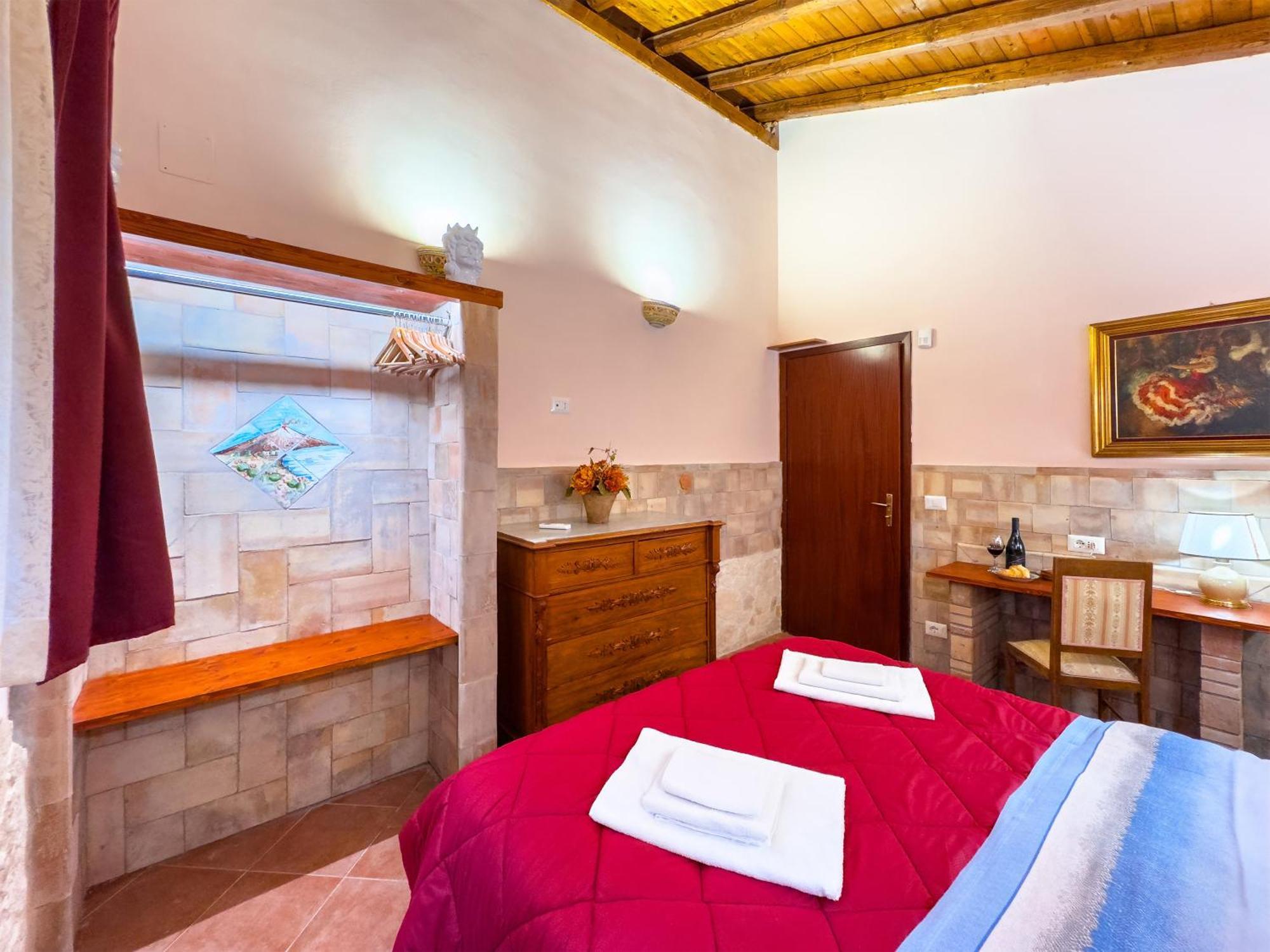 Villa Del Gelso Chalet Nel Parco Delletna Маскали Экстерьер фото