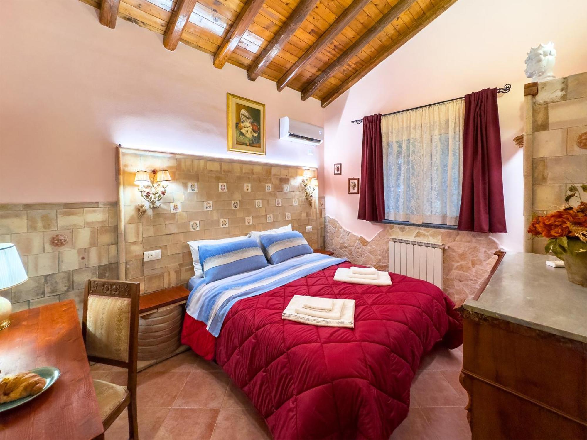 Villa Del Gelso Chalet Nel Parco Delletna Маскали Экстерьер фото